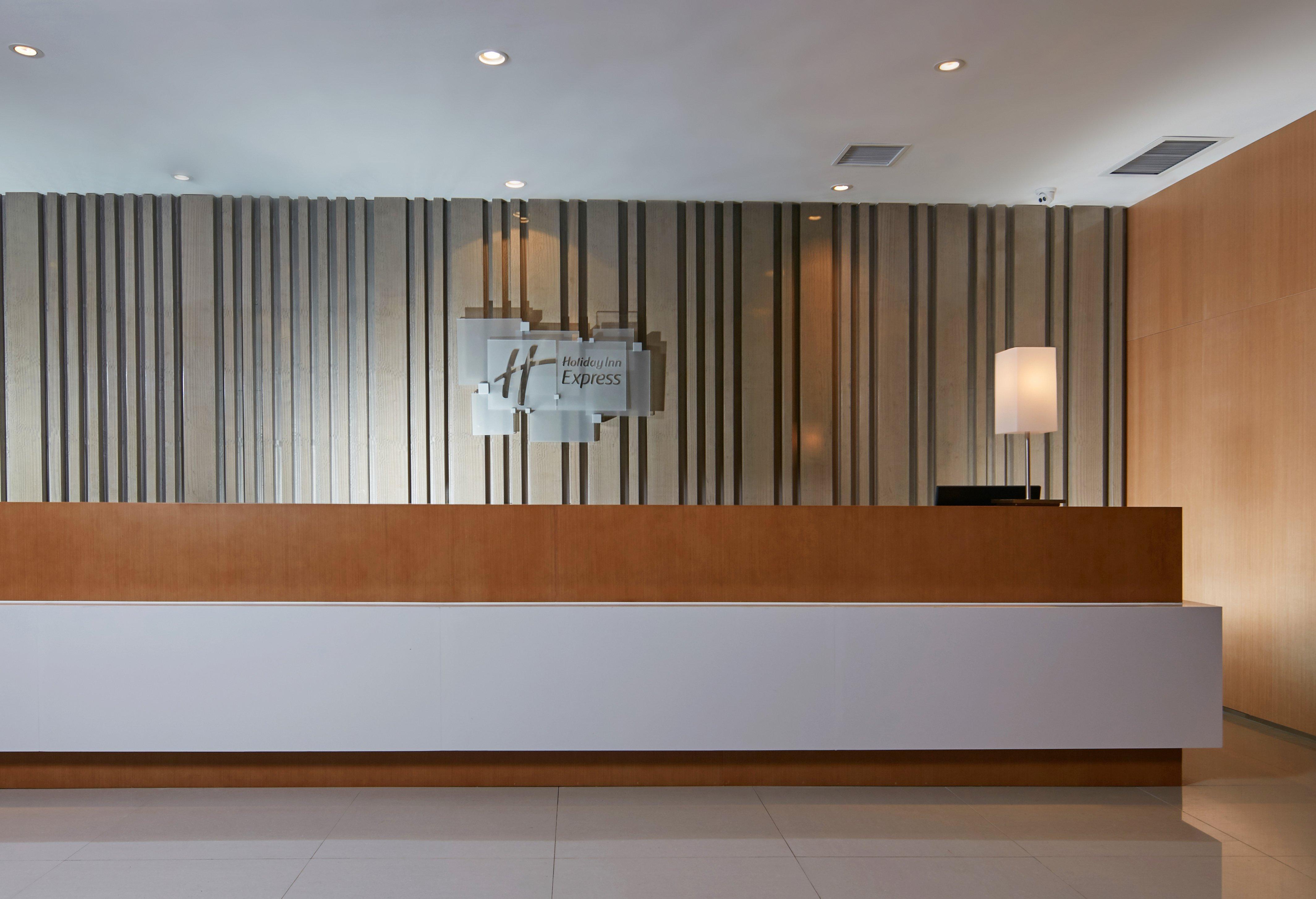 Holiday Inn Express Luoyang Yichuan By Ihg Exterior foto